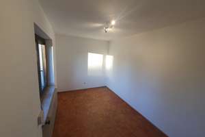 Helle 3-Zimmer-Wohnung mit zwei Balkonen, Gartenanteil und Garage in ruhiger, begehrter Lage – Die vollständige Adresse der Immobilie erhältst du vom Anbieter., 85055 Oberhaunstadt, Ingolstadt – Vorschaubild 5