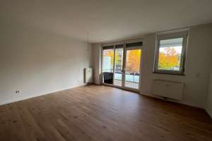 München Großhadern - absolut ruhige, helle  3 Zi., 2 Balkone, EBK, TG, frisch renoviert  FREI!! – Max - Lebsche-Platz 36, 81377 Großhadern, München – Vorschaubild 4