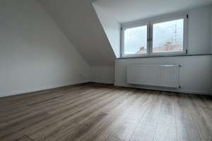 Kernsanierte 2-Zimmer Dachgeschosswohnung in Duisburg-Untermeiderich – Neustraße 11, 47137 Untermeiderich, Duisburg – Vorschaubild 5