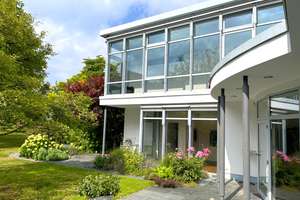 Familienidyll mit viel Platz: Architektenhaus mit Einliegerwohnung und sonnigem Garten – Heymesstr. 10, 30539 Bemerode, Hannover – Vorschaubild 3