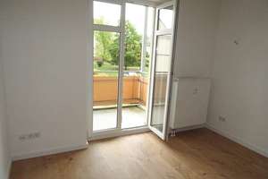 Schnell ANSCHAUEN und EINZIEHEN: Neuer schicker Laminatboden + Neu renoviert (z.T. Dekorputz) – Clausstraße 91, 9130 Lutherviertel, Chemnitz – Vorschaubild 8