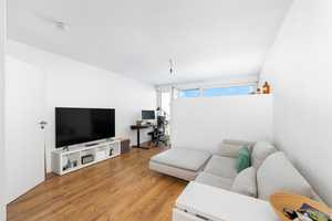 Wunderschön renovierte 1-Zi.-Wohnung direkt am Luitpoldpark, bezugsfrei zum 31.01.2026 – München – Vorschaubild 3