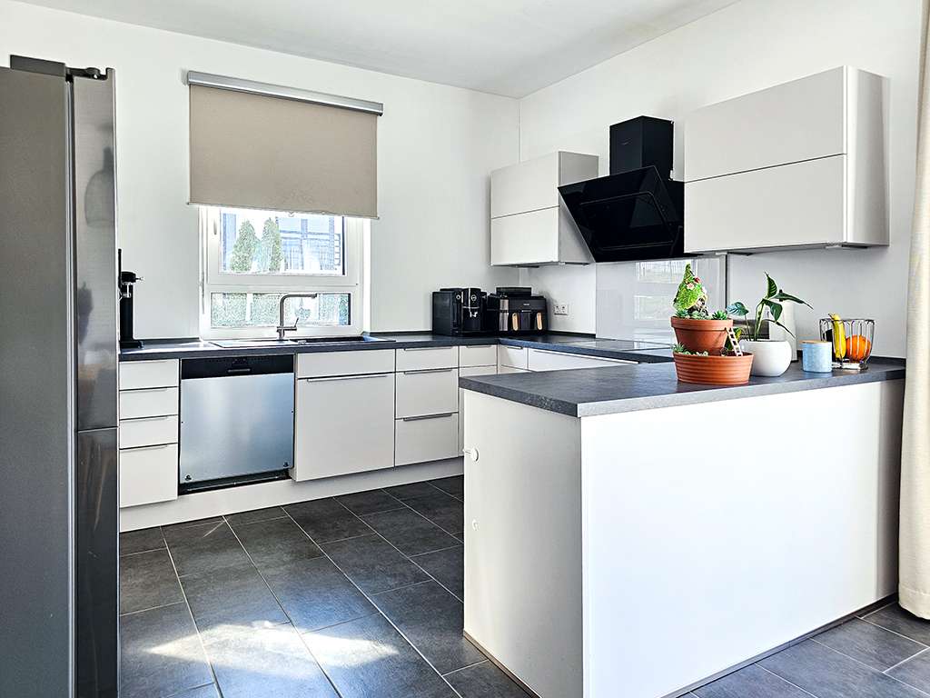 Immobilie in Oberdürenbach - Energieeffizientes, freistehendes Einfamilienhaus (KfW-55) in Holzständerbauweise in Oberdürenbach - Bild 2