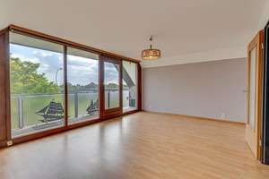 Sörup: Großzügiges Architektenhaus mit Entwicklungspoten-
zial nahe dem Südensee – Die vollständige Adresse der Immobilie erhältst du vom Anbieter., 24966 Sörup – Vorschaubild 4