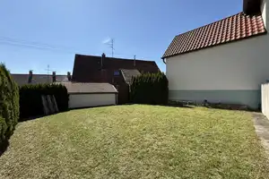 Provisionsfrei! Attraktives Mehrgenerationenhaus in ruhiger Lage von Rottenacker! – Alb-Donau-Kreis – Vorschaubild 3