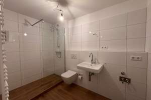 Helle, moderne 1-Zimmer-Wohnung mit Balkon in Rohnhof zu vermieten – Storchenstraße 46, 90765 Ronhof, Kronach, Fürth – Vorschaubild 4