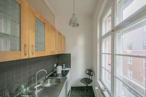 Bezugsfreie 2 Zi-Whg im 3.OG in der ehemaligen Königlich Peußischen Tuchmanufaktur (WE9) – Kruppstrasse 17, 10557 Moabit, Berlin – Vorschaubild 6