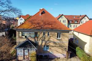 Ehemaliges Schwestern-/Vikarshaus in attraktiver Zentrumsrandlage – Graf-Stauffenberg-Straße 28/30, 6618 Naumburg (Saale) – Vorschaubild 3