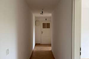 Charmante 2-Zimmer Wohnung im Dachgeschoss mit geräumigem Badezimmer – Finkenherd 15, 38229 Hallendorf, Salzgitter – Vorschaubild 8