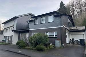 Vierfamilienhaus mit Charme, Waldblick & großzügigem Grundstück – Die vollständige Adresse der Immobilie erhältst du vom Anbieter., 53773 Hennef (Sieg) – Vorschaubild 2