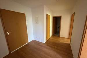 Gemütliche 3-Zimmer-Dachgeschosswohnung mit Balkon – Johannes-Hoffart-Straße 13, 68163 Neuostheim/Neuhermsheim, Mannheim – Vorschaubild 5
