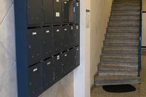 Leerstehende 2-Zimmer-Wohnung zwischen Lessingplatz & Hauptbahnhof | Hohe Decken – Linienstraße 19, 40227 Oberbilk, Düsseldorf – Vorschaubild 4