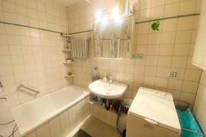 3-Zimmer-Wohnung mit Balkon u. EBK  – Karlsruhe – Vorschaubild 9