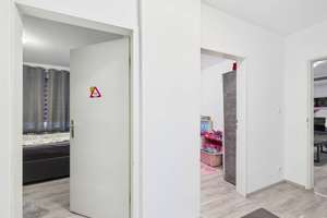 4-Zimmer-Wohnung mit Balkon in ruhigem, gepflegten Mehrfamilienhaus zu verkaufen... – Die vollständige Adresse der Immobilie erhältst du vom Anbieter., 27568 Lehe, Bremerhaven – Vorschaubild 9