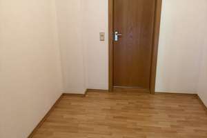 Schöne, ruhige, geräumige, 2,5 Terassen-Zimmer Wohnung in Mannheim-Käfertal – Kirchplatz 9, 68309 Käfertal, Mannheim – Vorschaubild 8