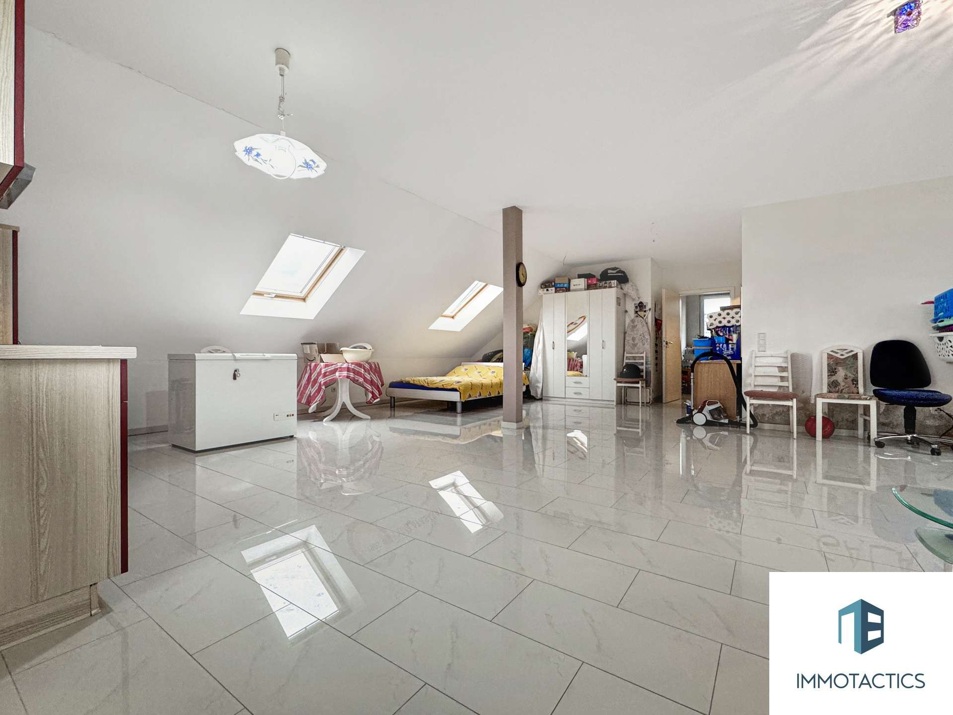 Immobilie in Gau-Algesheim - EXKLUSIVES & MODERNES Zweifamilienhaus für die Großfamilie und Kapitalanleger - Bild 16