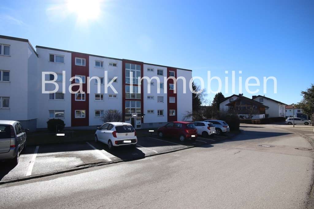 Immobilie in Dietmannsried - 2-Zimmer Wohnung mit Südbalkon, Bergblick und Garage in Probstried - Bild 0