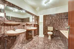 Property thumbnail 18