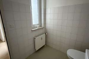 3 Zimmer-DG-Maisonette-Wohnung mit Lift, EBk und Balkon in Magdeburg zu vermieten – Breiter Weg 226, 39104 Altstadt, Magdeburg – Vorschaubild 8