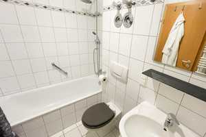 Optimal geschnittene 2-Zimmer-Wohnung inklusive Stellplatz in ausgezeichneter Lage. – Regensburg – Vorschaubild 5