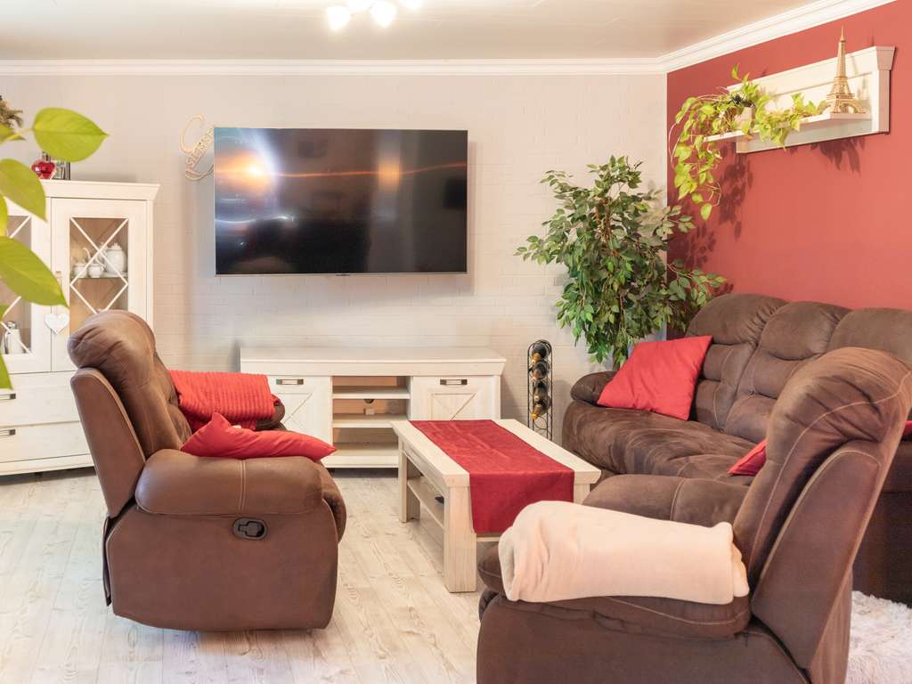 Immobilie in Boostedt - Großzügiges Einfamilienhaus in grüner Umgebung - Bild 3