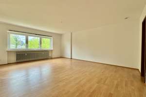 Gut geschnittene und helle Wohnung mit EBK in ruhiger Lage von Gröbenzell