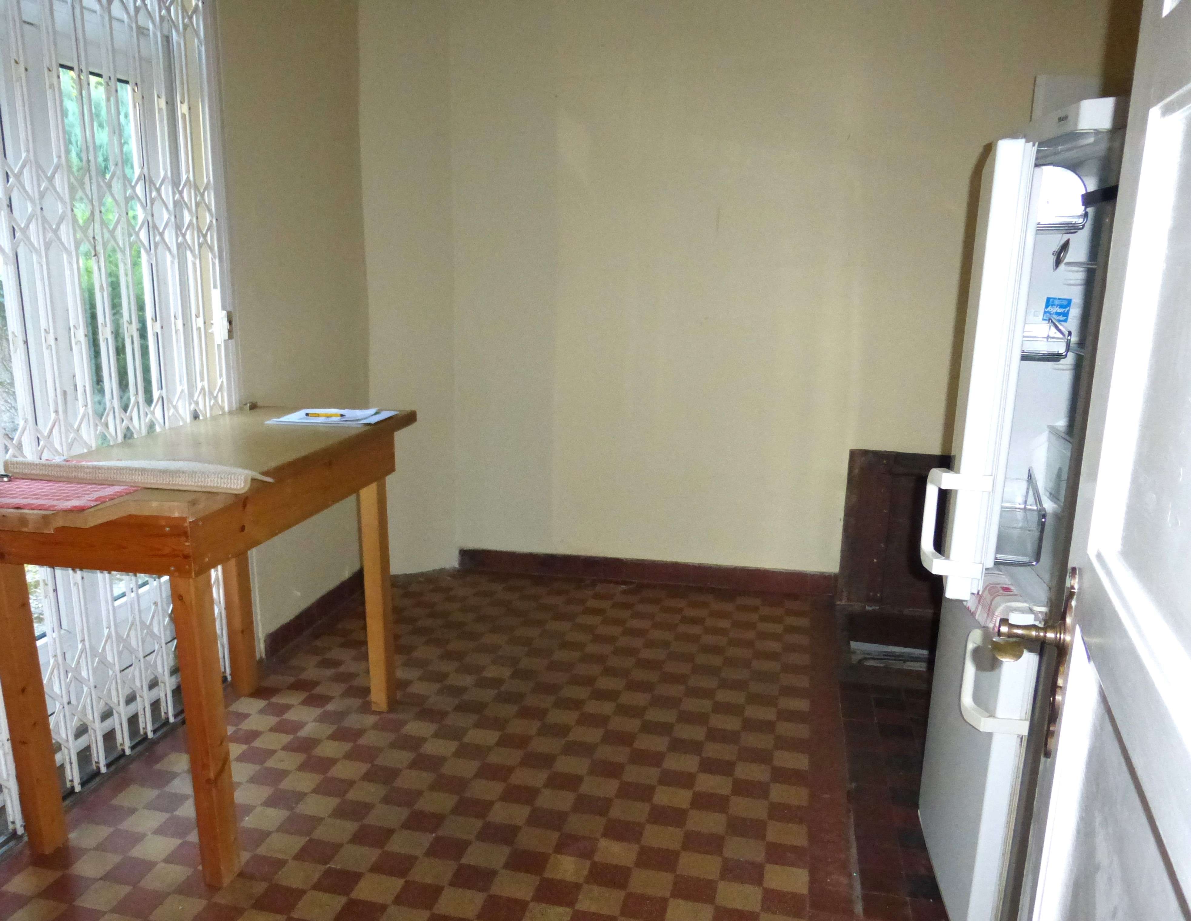 Kleine "Kaffeemühle" mit Modernisierungspotential auf großem Grundstück in Volksdorf. MFH-Bauplat..., Hamburg – Bild 4