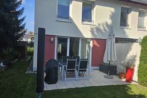 Doppelhaushälfte mit 5,5 Zi in Reutlingen direkt vom Besitzer – Die vollständige Adresse der Immobilie erhältst du vom Anbieter., 72762 Reutlingen-Mitte, Reutlingen – Vorschaubild 4