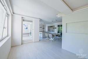 Architektonisch kuratiert: Luxuswohnung mit Loggia nahe Viktoria-Luise-Platz – Welserstraße 30, 10777 Schöneberg, Berlin – Vorschaubild 6