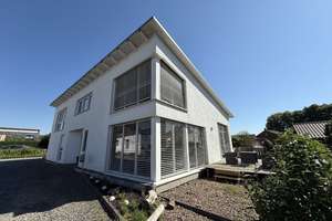 Modernes Einfamilienhaus mit technischer Top-Ausstattung – Die vollständige Adresse der Immobilie erhältst du vom Anbieter., 32457 Porta Westfalica – Vorschaubild 4