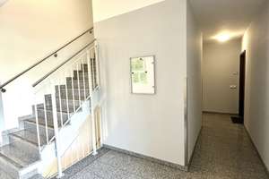 TOP LAGE nahe Dornbusch – ruhige und helle 2-Zimmer-Wohnung mit Tiefgaragenstellplatz – Die vollständige Adresse der Immobilie erhältst du vom Anbieter., 60320 Dornbusch, Frankfurt am Main – Vorschaubild 8