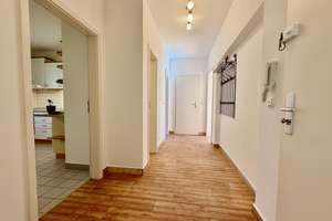 Zweifamilienhaus in feiner Lage mit idyllischem Garten und Bachlauf – Die vollständige Adresse der Immobilie erhältst du vom Anbieter., 63452 Nordwest, Hanau – Vorschaubild 3