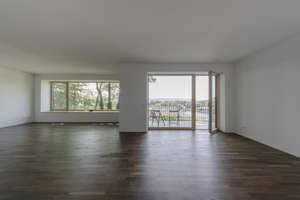 Großzügiges Villenanwesen mit herrlichem See- und Gebirgsblick in bester Villenlage von Starnberg – Die vollständige Adresse der Immobilie erhältst du vom Anbieter., 82319 Starnberg – Vorschaubild 4