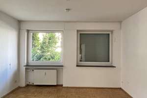 charmante 3,5-Zimmer-Erdgeschosswohnung mit Balkon in zentraler Lage von Essen zu vermieten – Pettenkoferstraße 41, 45147 Holsterhausen, Essen – Vorschaubild 4