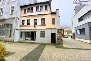 Schmuckes Reihenendhaus mit Ladenlokal an der Lennepromenade – Die vollständige Adresse der Immobilie erhältst du vom Anbieter., 58762 Altena – Vorschaubild 1