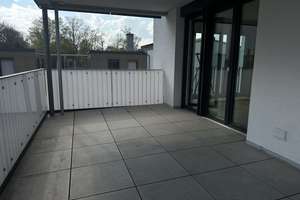 4-Zimmer-Wohnung mit Balkon in Bayreuth – Erlanger Str. 38, 95444 Altstadt, Bayreuth – Vorschaubild 2