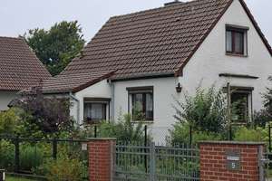 *Schönes, charmantes Einfamilienhaus, nach Bedarf modernisierungsbedürftig ,in ruhiger Lage* – Die vollständige Adresse der Immobilie erhältst du vom Anbieter., 15566 Schöneiche bei Berlin – Vorschaubild 2