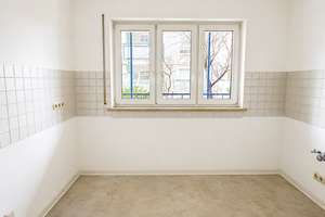 Gemütliche 2-Zimmer-Wohnung mit Balkon, Aufzug und Tiefgaragenstellplatz in Dresden-Löbtau – Lübecker Straße 14, 1159 Löbtau-Nord, Dresden – Vorschaubild 6