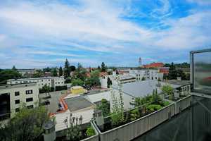 Modernes Dachgeschossambiente in zentraler Lage von Pasing – München – Vorschaubild 3