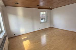 Großzügige 3-Zimmer-Wohnung im 1. OG eines freistehenden Hauses mit Stadtvilla-Charakter – Paderborner Straße 97, 44143 Kaiserbrunnen, Dortmund – Vorschaubild 7
