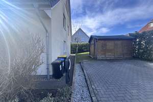 Ihr neues Zuhause: Geräumige Doppelhaushälfte für die Familie in Barsbüttel