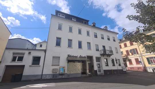 Bild von Bad Ems: Historisches Mehrfamilienhaus – Ideal für Handwerker & Investoren