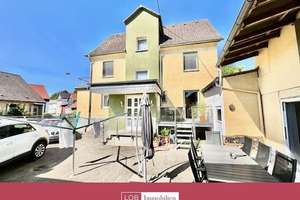 Massiv erbautes Einfamilienhaus mit großem Platzangebot für die Familie / 168 Qm Wfl. – Die vollständige Adresse der Immobilie erhältst du vom Anbieter., 35510 Butzbach – Vorschaubild 3