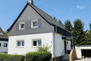 Einfamilienhaus mit 5 Zimmern und 2 Bädern, großem Garten ideal für Familien. Komplett saniert! – Die vollständige Adresse der Immobilie erhältst du vom Anbieter., 40472 Unterrath, Düsseldorf – Vorschaubild 5