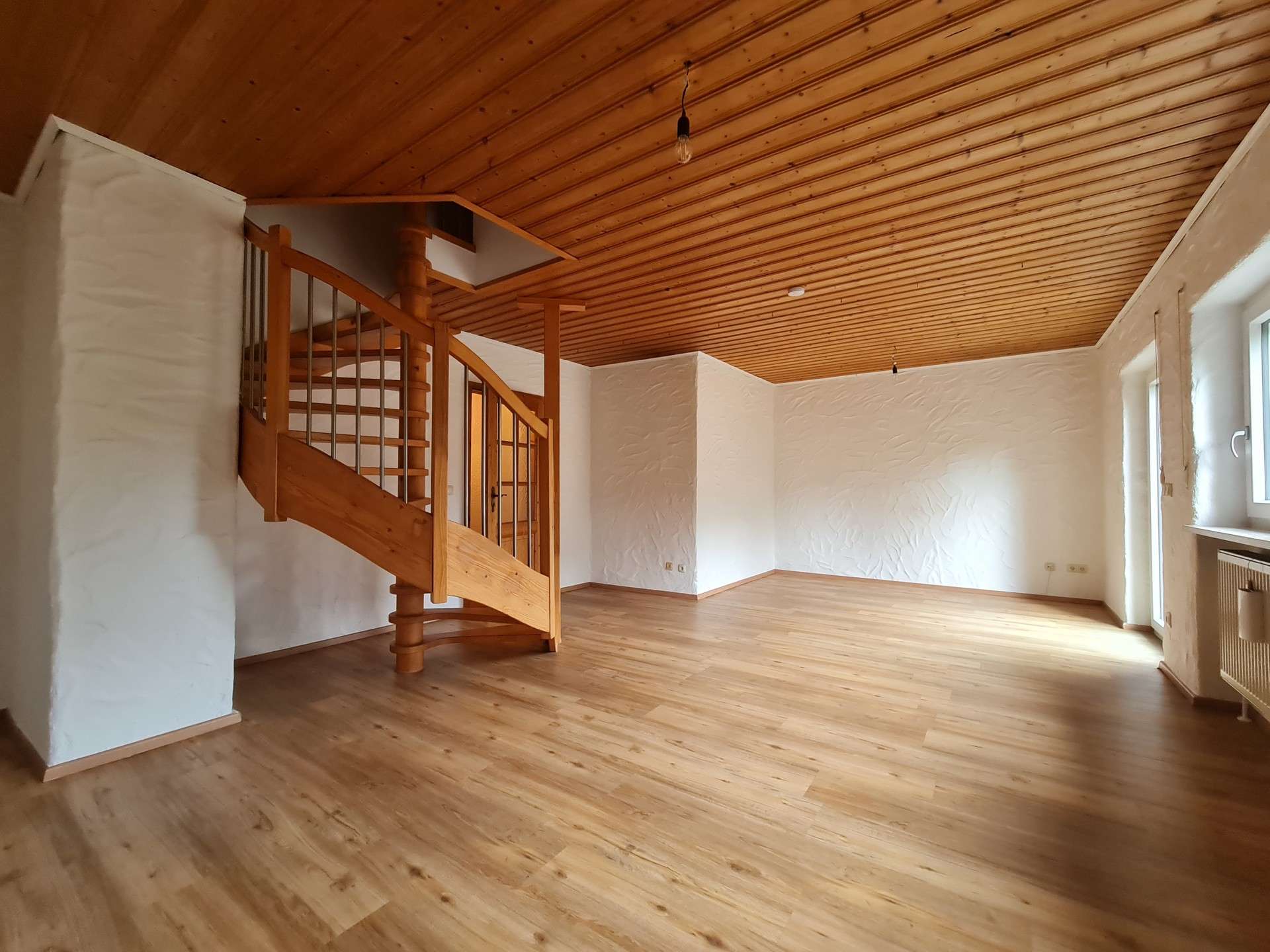 Immobilie in Salzweg - Tolles Wohnhaus mit Traumgarten vor den Toren Passaus. Familienglück oder Kapitalanlage oder beides? - Bild 8