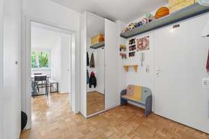 4-Zimmer Wohnung mit Loggia in Köln-Nippes zu kaufen. Mit Einbauküche und Gartennutzung – Die vollständige Adresse der Immobilie erhältst du vom Anbieter., 50733 Nippes (Ortsteil), Köln – Vorschaubild 2