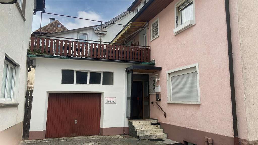 Immobilie in Bad Peterstal-Griesbach - Bad Peterstal - Mehrfamilienhaus mit 3 Wohneinheiten! - Bild 2