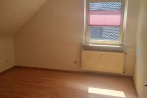 42 m ² Dachgeschosswohnung 2 ZKB in Mehrfamilienhaus in Siegen-Eiserfeld