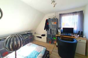 Freistehendes Einfamilienhaus mit zwei Garagen in ruhiger, naturverbundener Lage im Gemeindegebiet B – Die vollständige Adresse der Immobilie erhältst du vom Anbieter., 95463 Bindlach – Vorschaubild 13