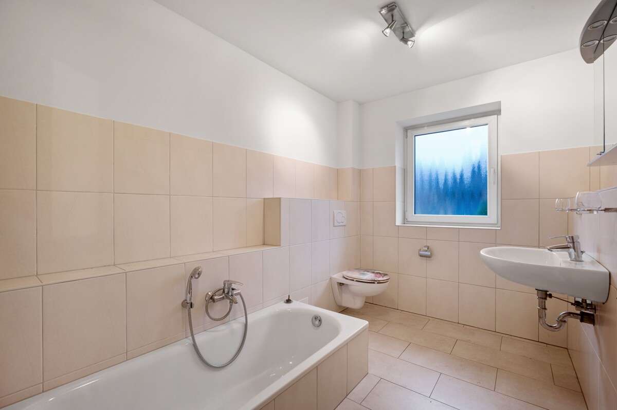 Immobilie in Eggebek - Ankommen, wohlfühlen, bleiben – moderner Bungalow in ruhiger Wohnlage! - Bild 6